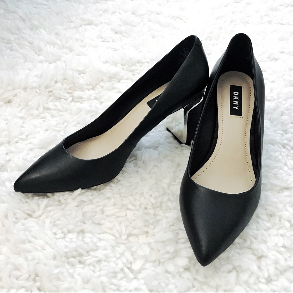 DKNY Elie Mid Pump Black Leather 7.5